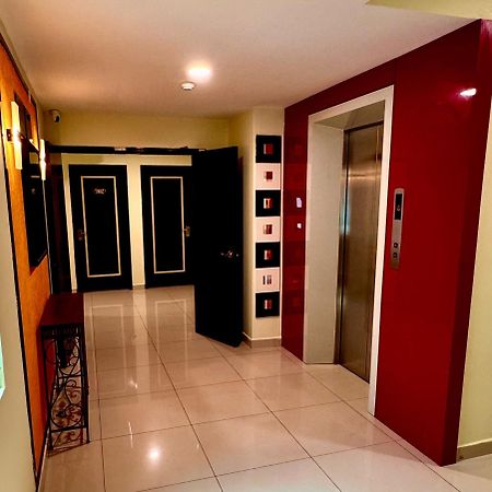 Aero Star Hotel Серембан Екстериор снимка