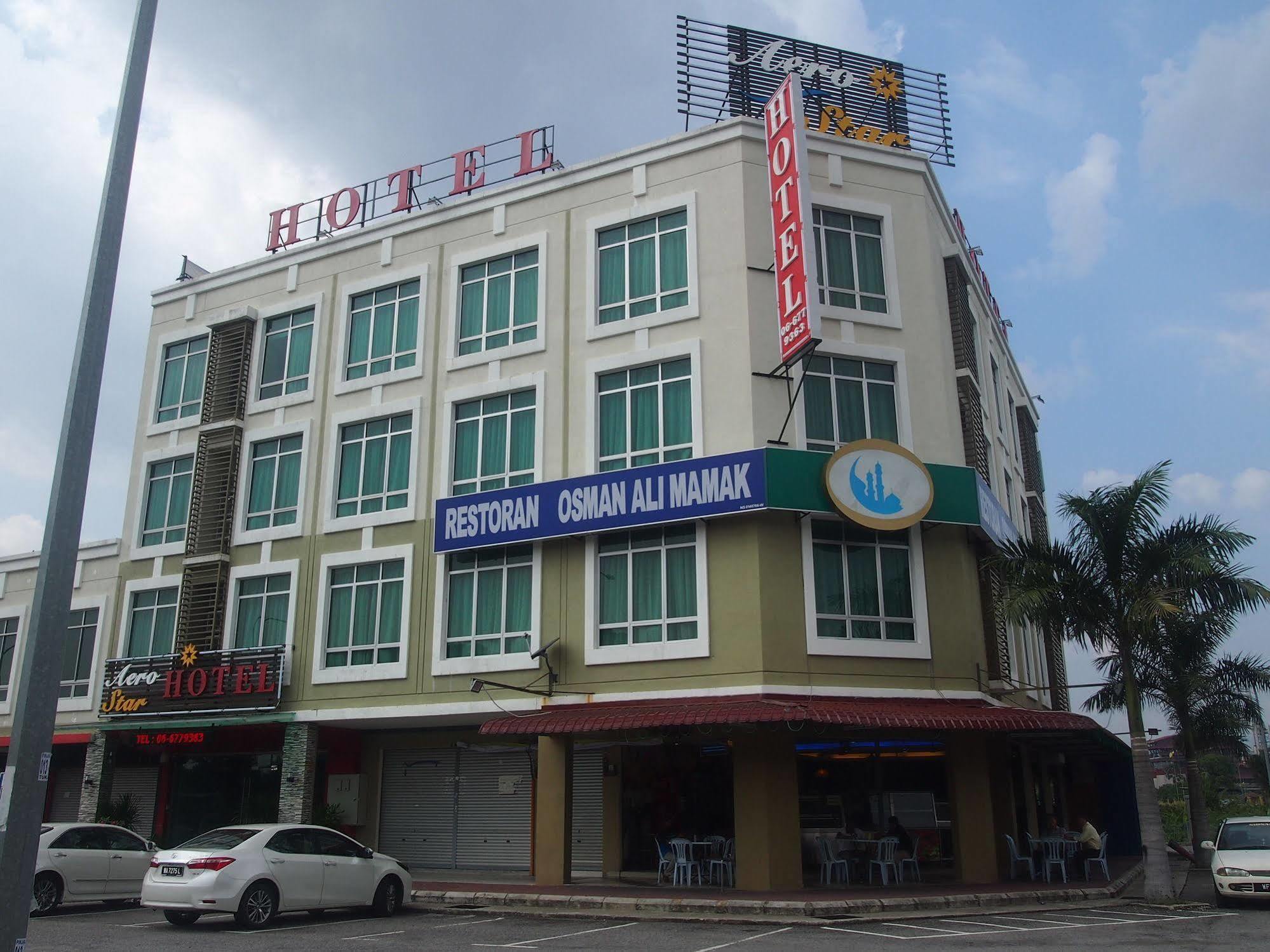 Aero Star Hotel Серембан Екстериор снимка
