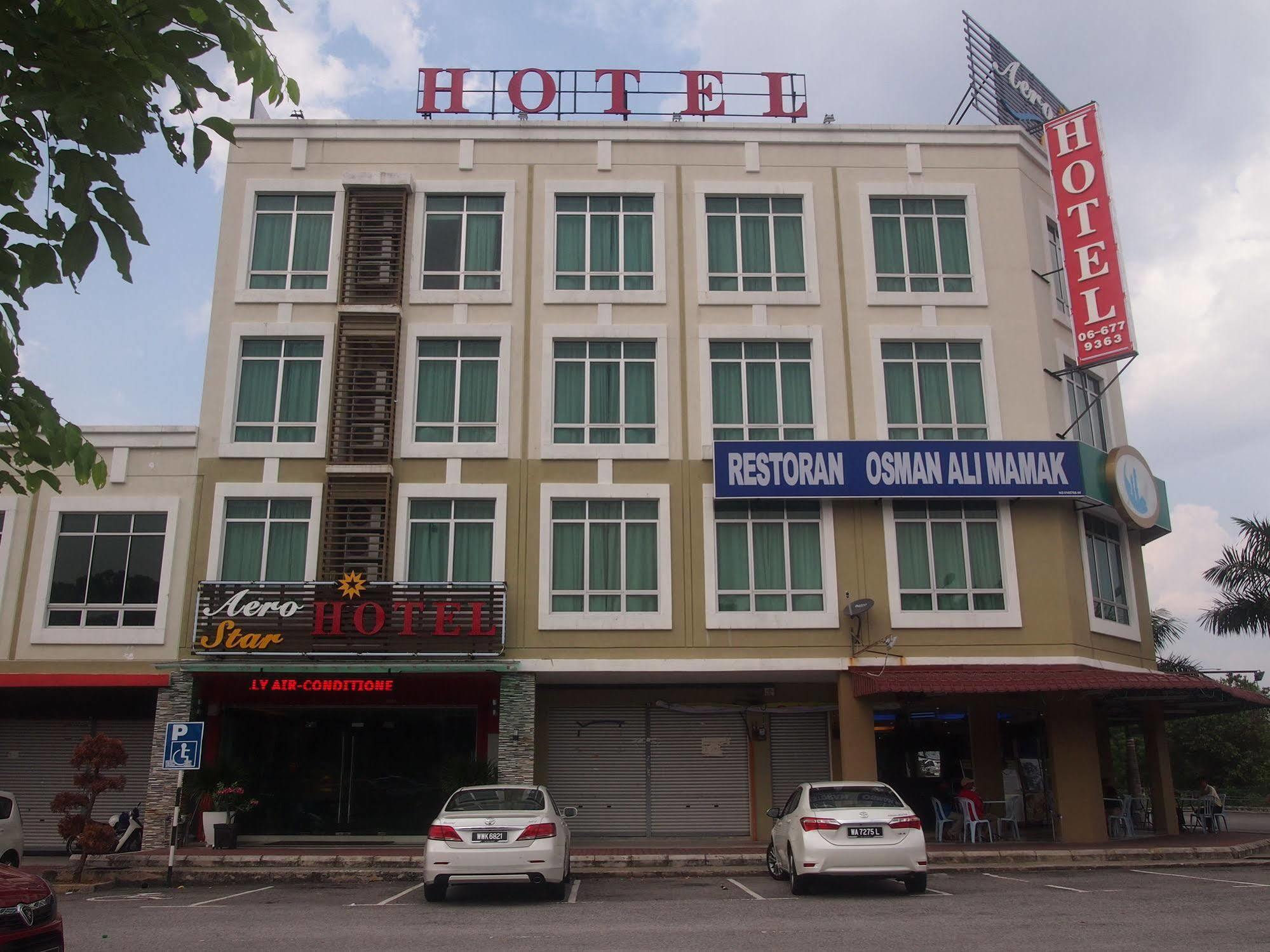 Aero Star Hotel Серембан Екстериор снимка