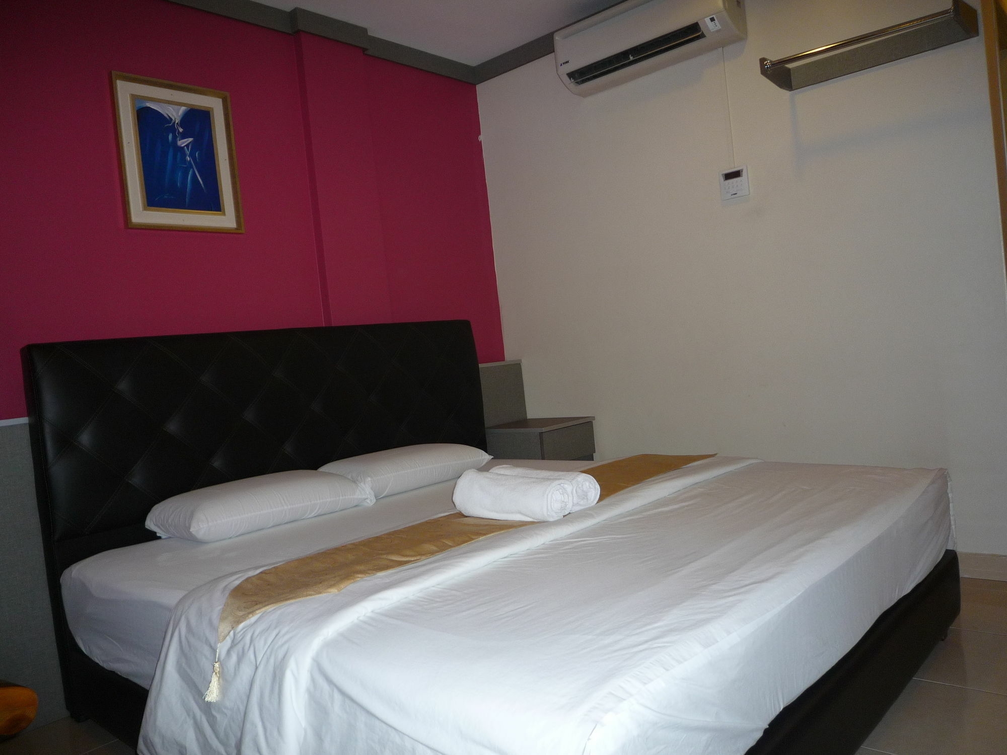 Aero Star Hotel Серембан Екстериор снимка